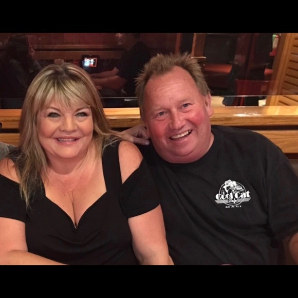 Meet your Posher, Pamela - Picture 1 of 1